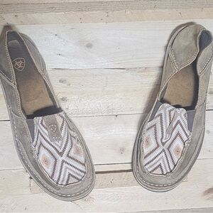 Ariat Women's Brown and Cream Patterned Loafers